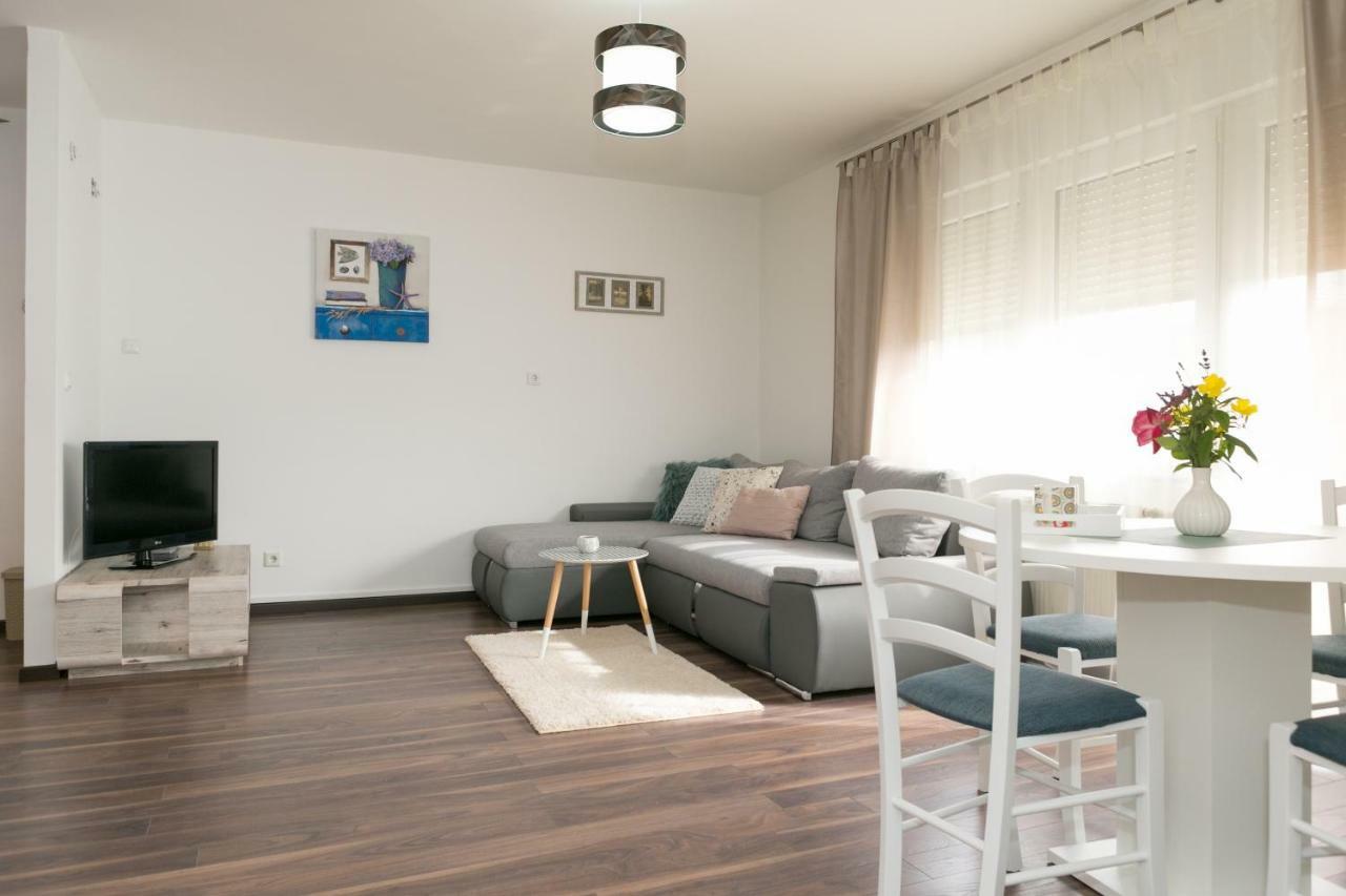 Apartman Maja Daire Otočac Dış mekan fotoğraf