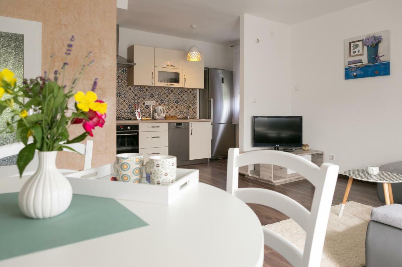 Apartman Maja Daire Otočac Dış mekan fotoğraf